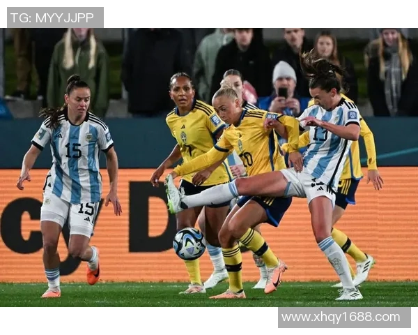 足球明星们的高清合拍图片展现精彩瞬间与友谊的完美结合